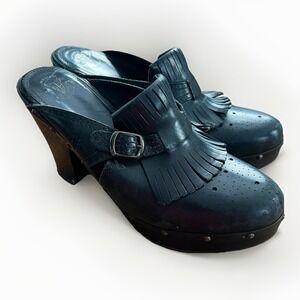 Frye Black Leather Platform Mule Clogs 10B Fringe Kiltie Buckle Studded Western